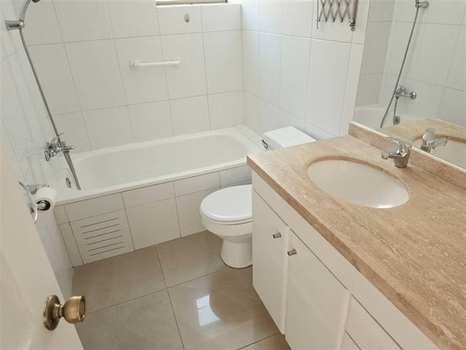 Departamento en Arriendo 3D + 2B + Servicio en Vitacura - Imagen 22