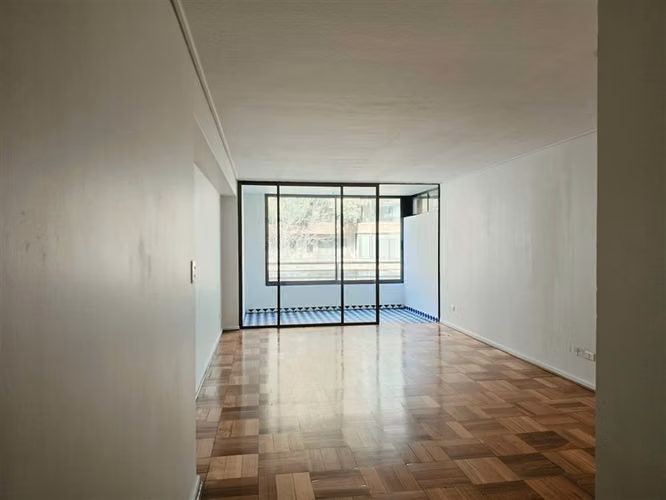 Departamento en Arriendo 3D + 2B + Servicio en Vitacura - Imagen 2