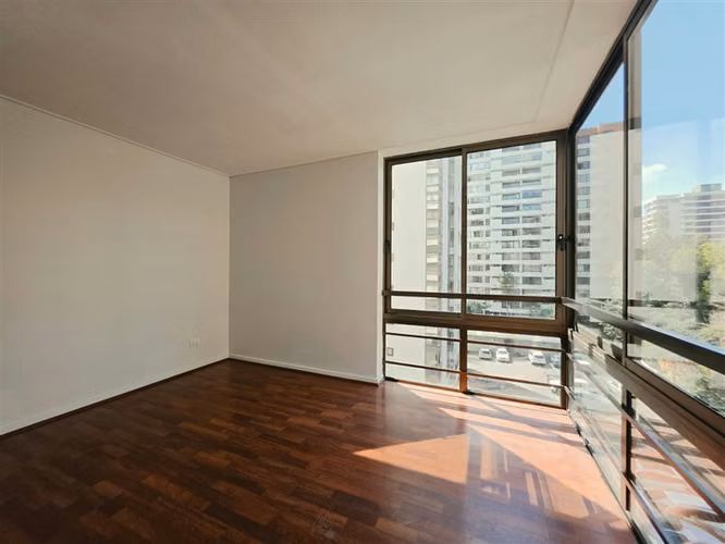 Departamento en Arriendo 3D + 2B + Servicio en Vitacura - Imagen 26