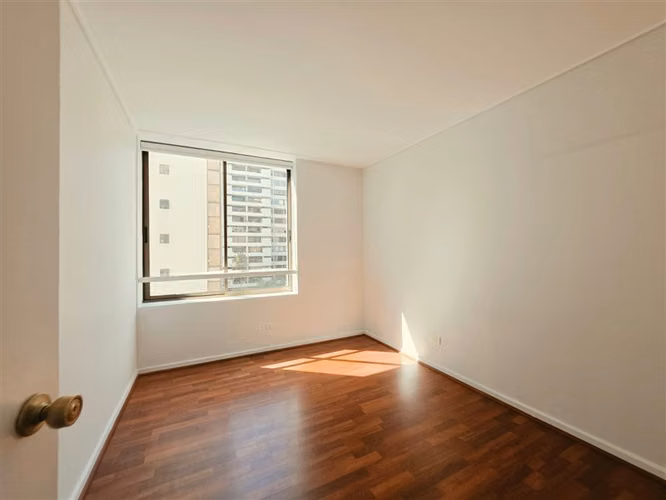 Departamento en Arriendo 3D + 2B + Servicio en Vitacura - Imagen 17