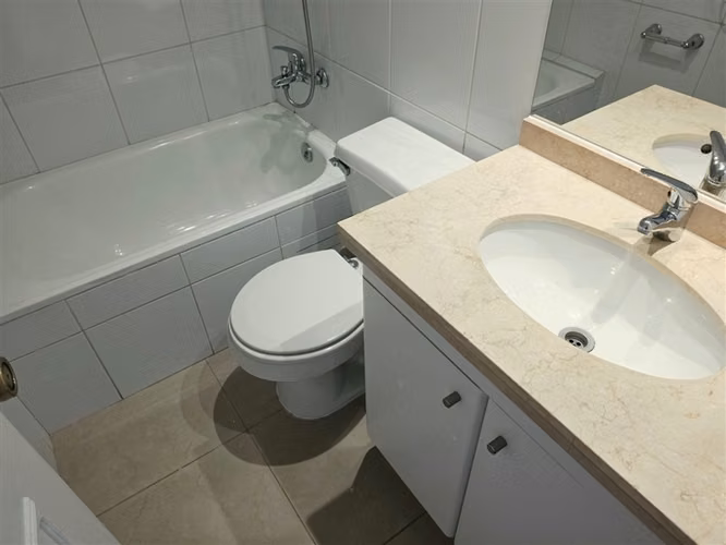 Departamento en Arriendo 3D + 2B + Servicio en Vitacura - Imagen 16