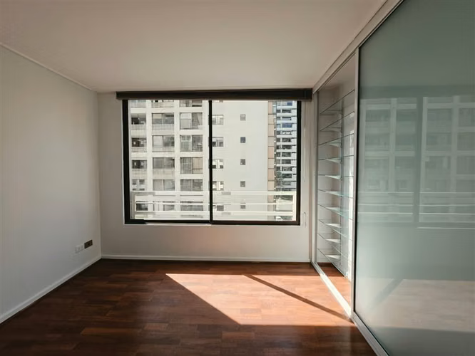 Departamento en Arriendo 3D + 2B + Servicio en Vitacura - Imagen 12