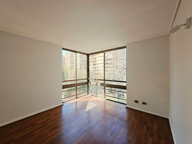 Departamento en Arriendo 3D + 2B + Servicio en Vitacura - Imagen 23
