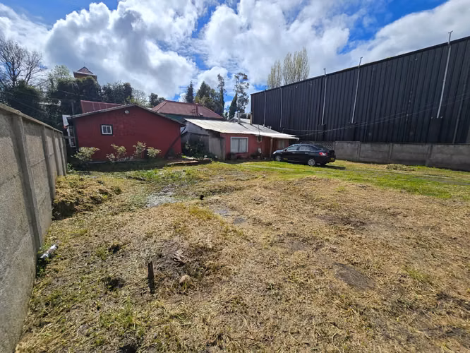 Oportunidad de Inversión en Isla Teja Terreno Urbano en Excelente Ubicación