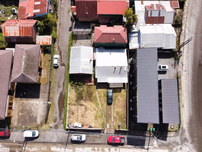Oportunidad de Inversión en Isla Teja Terreno Urbano en Excelente Ubicación