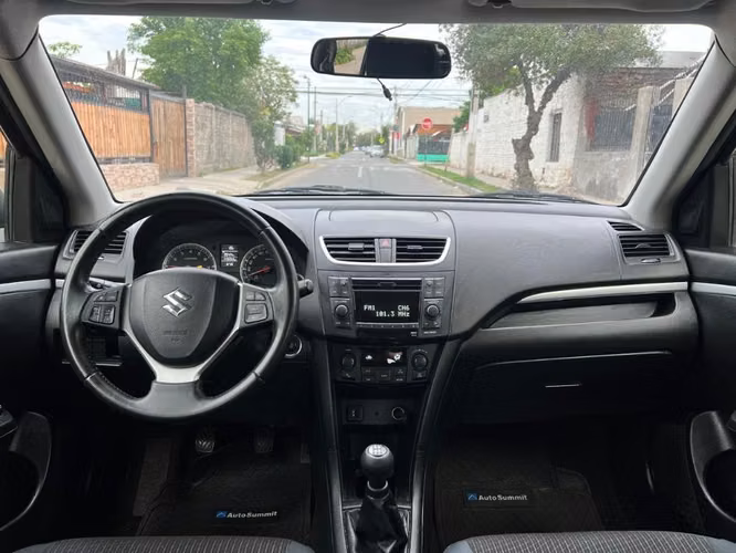 Suzuki Swift 1.2 GLX Año 2015 - Imagen 5