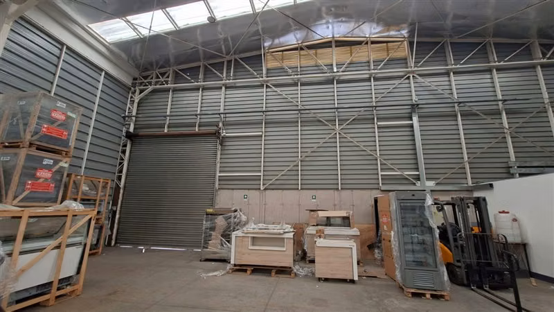 ARRIENDO BODEGA INDUSTRIAL1512M2 USO MOLESTO RUTA5-QUILICURA