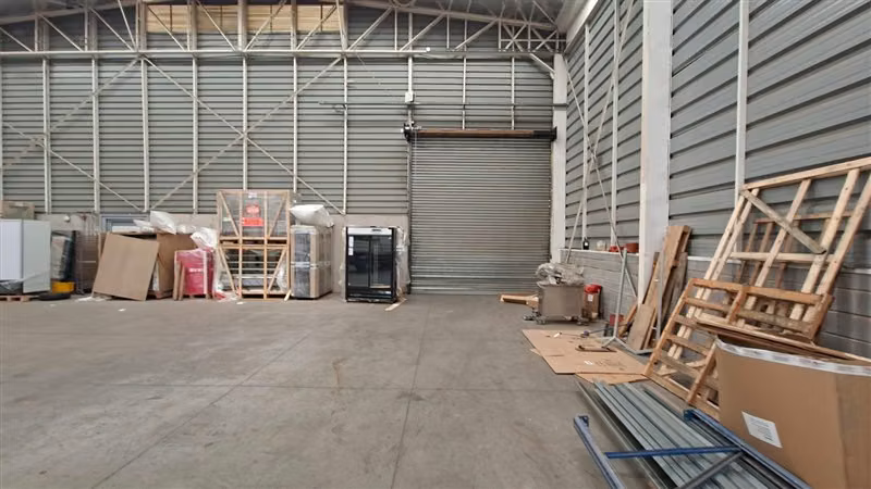 ARRIENDO BODEGA INDUSTRIAL1512M2 USO MOLESTO RUTA5-QUILICURA
