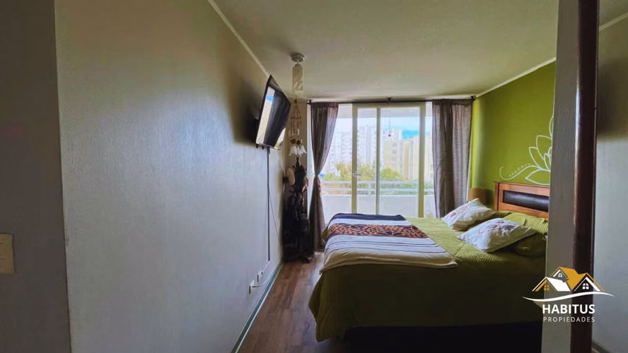 SE VENDE AMPLIO DEPARTAMENTO CON VISTA AL MAR - Imagen 18