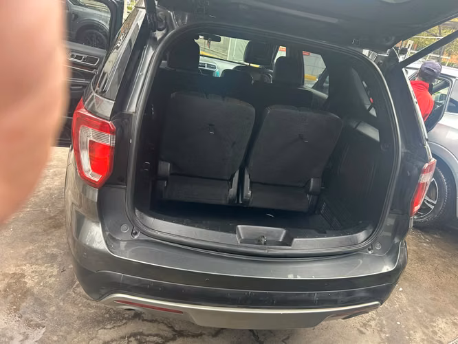 Ford Explorer Limited: espacio, comodidad y estilo - Imagen 10