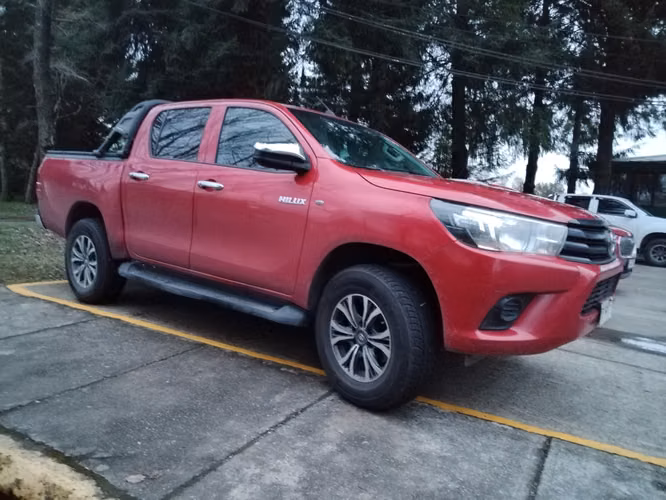 Toyota hilux DX 4x2