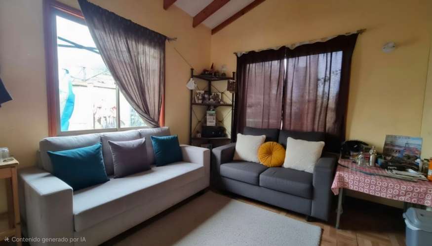 SE VENDE CASA EN ALGARROBO