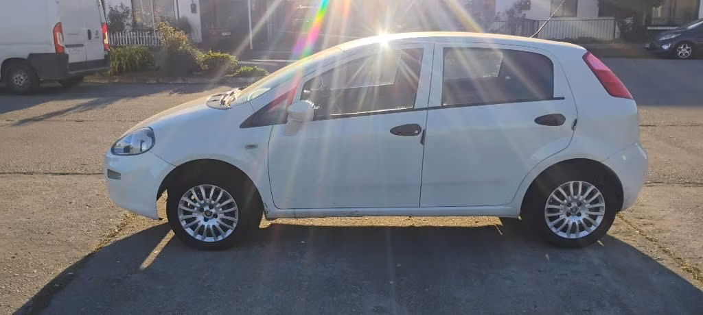 Vendo Fiat Grande Punto 1.2 2027