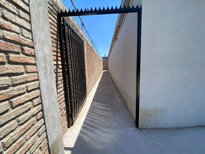 Se Arrienda Local, nueva construccion esquina, San Pablo 8765 Pudahuel