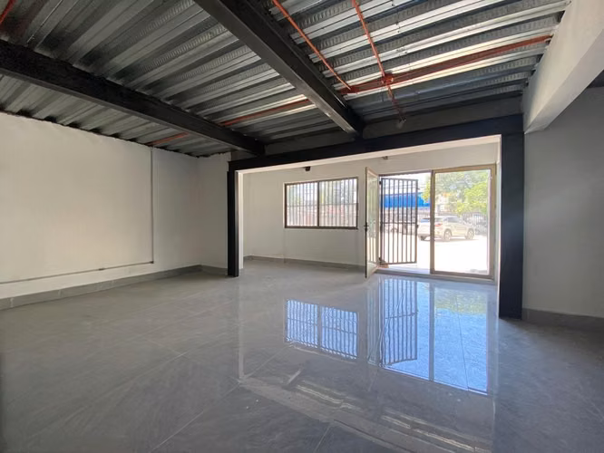 Se Arrienda Local, nueva construccion esquina, San Pablo 8765 Pudahuel