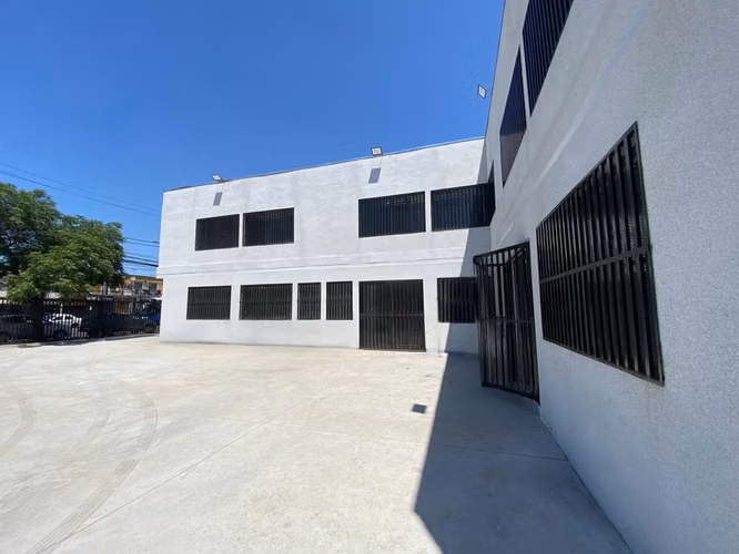 Se Arrienda Local, nueva construccion esquina, San Pablo 8765 Pudahuel