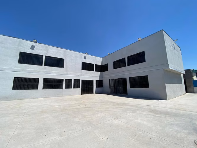 Se Arrienda Local, nueva construccion esquina, San Pablo 8765 Pudahuel