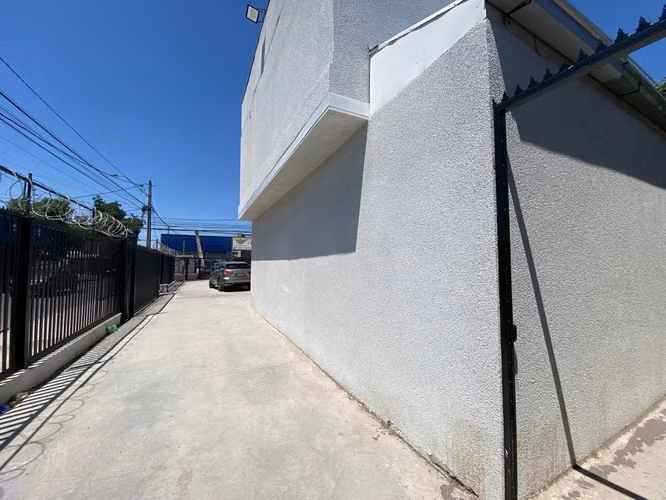 Se Arrienda Local, nueva construccion esquina, San Pablo 8765 Pudahuel