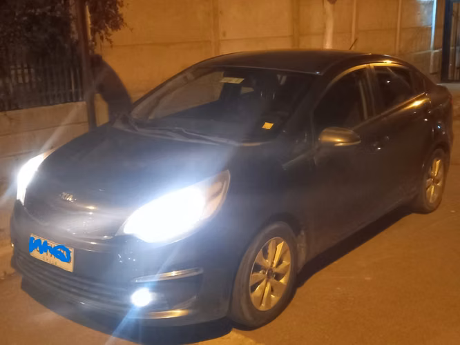 2015 Kia rio 4 ex 1.4l 6mt ac dab abs