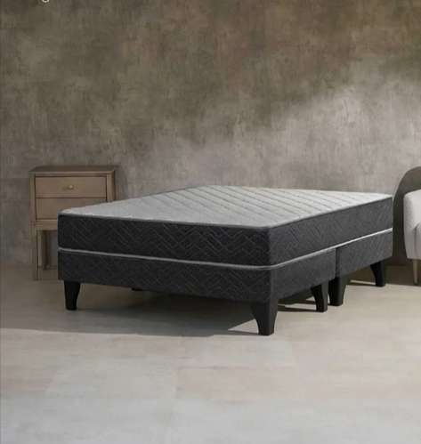 Cama 2 plazas europea mery y celta base dividida, con respaldo y patas