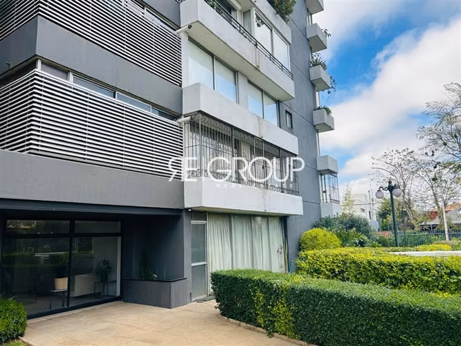 Departamento en venta de 3 dorm. en Vitacura