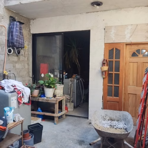 CASA DE 3 PISOS EN AVENIDA BONILLA CON SAN DIEGO - Imagen 4