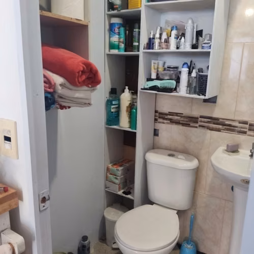 CASA DE 3 PISOS EN AVENIDA BONILLA CON SAN DIEGO - Imagen 5