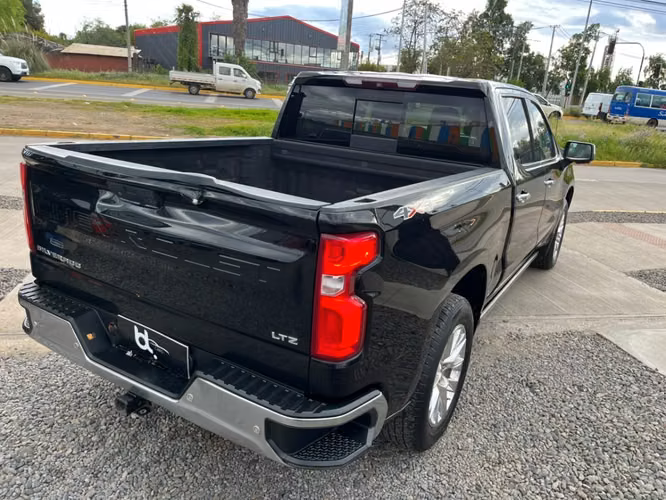 CHEVROLET SILVERADO LTZ 5.3 4X4 2019 - Imagen 6