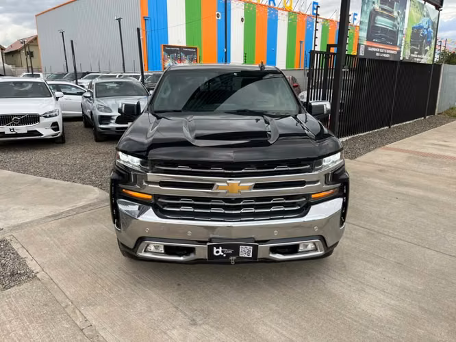 CHEVROLET SILVERADO LTZ 5.3 4X4 2019 - Imagen 2