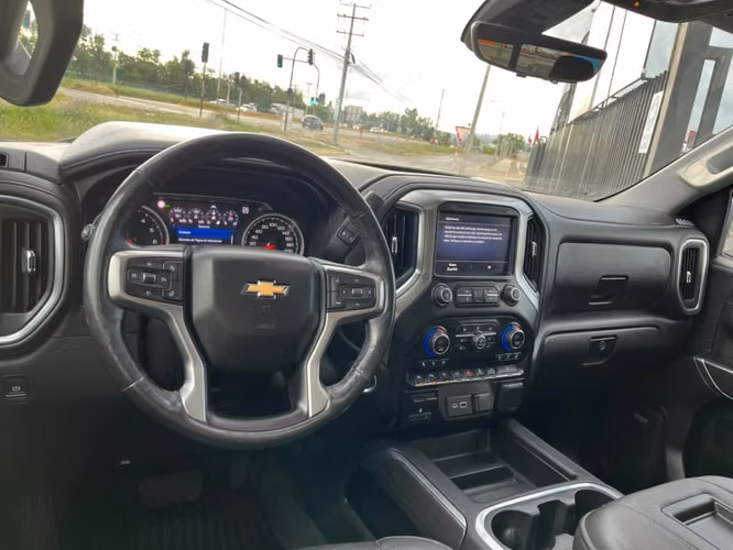 CHEVROLET SILVERADO LTZ 5.3 4X4 2019 - Imagen 15
