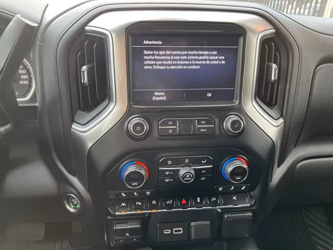 CHEVROLET SILVERADO LTZ 5.3 4X4 2019 - Imagen 19