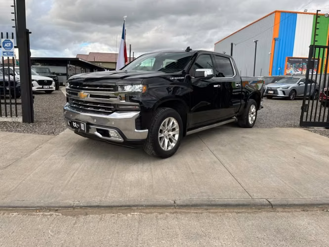 CHEVROLET SILVERADO LTZ 5.3 4X4 2019