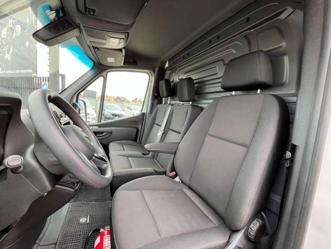 MERCEDES-BENZ SPRINTER 516 CDI 2022