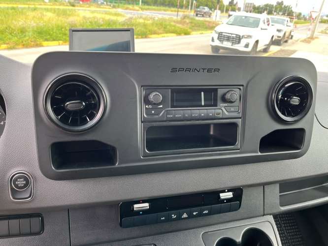 MERCEDES-BENZ SPRINTER 516 CDI 2022
