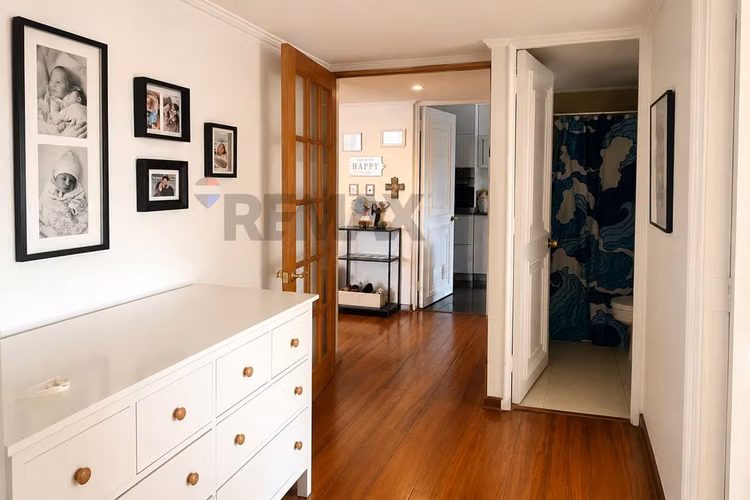 Remodelado y amplio departamento en las nieves - Imagen 12