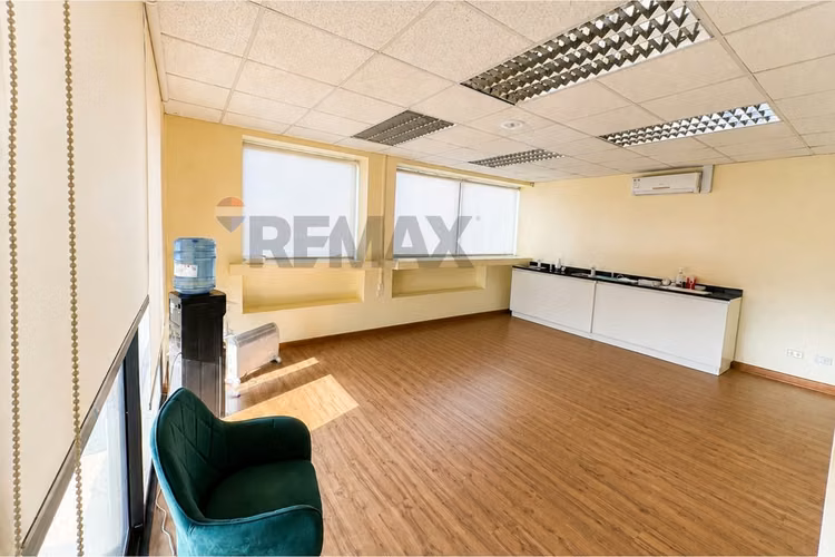 Arriendo oficina 360 m2 manquehue desde 85 uf - Imagen 13
