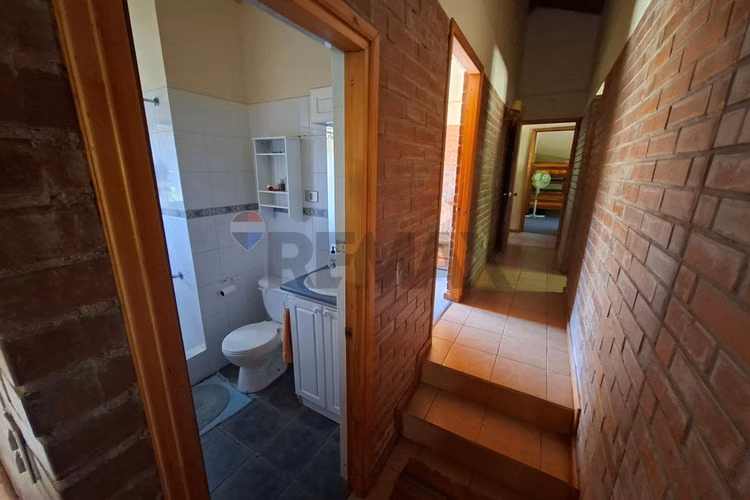 Se vende hermosa casa en tranquilo sector - Imagen 10