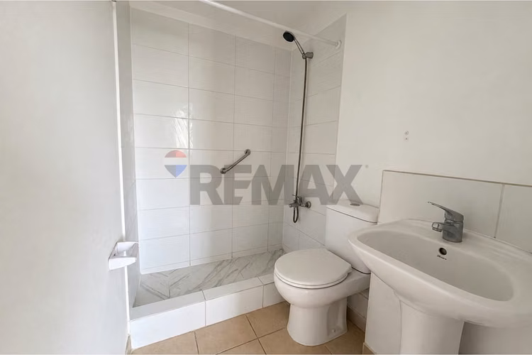 Depto en venta con excelente ubicación - Imagen 9