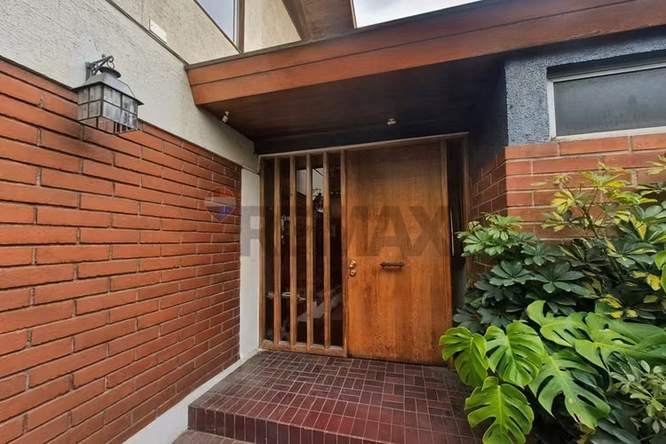 Casa en venta en campus oriente, providencia - Imagen 2