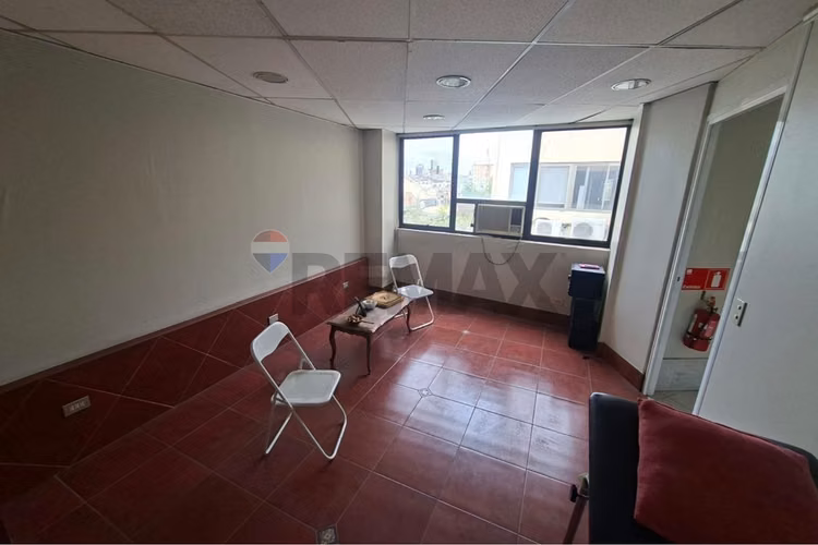 "oficina en centro histórico de santiago, 61 m²" - Imagen 3