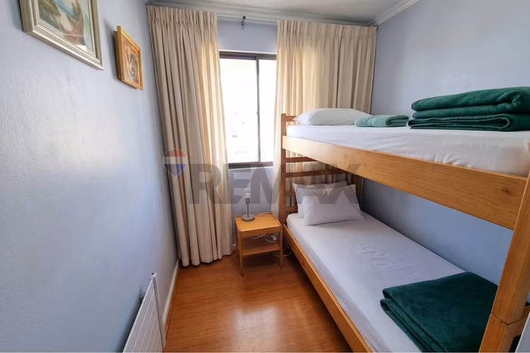 Exclusivo departamento con 3 estacionamientos - Imagen 8