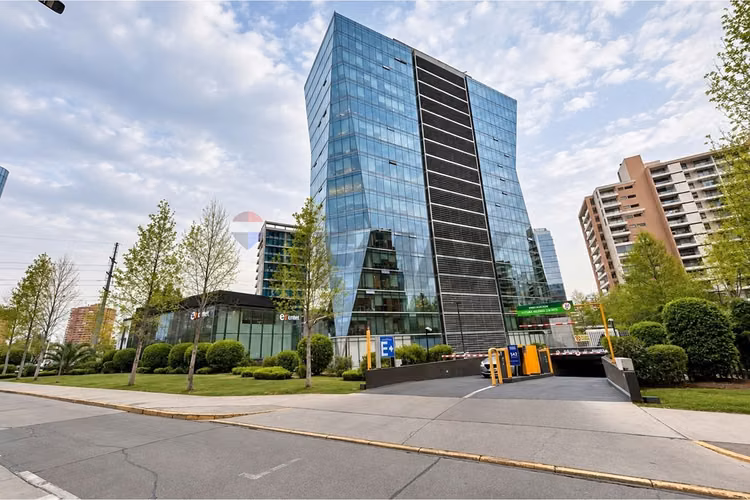 Oficina 35 m² | metro manquehue | las condes