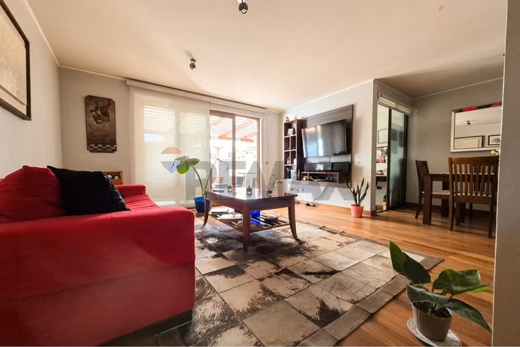 Arriendo casa no perimetral, peñalolén  4d, 3b, 2e - Imagen 2
