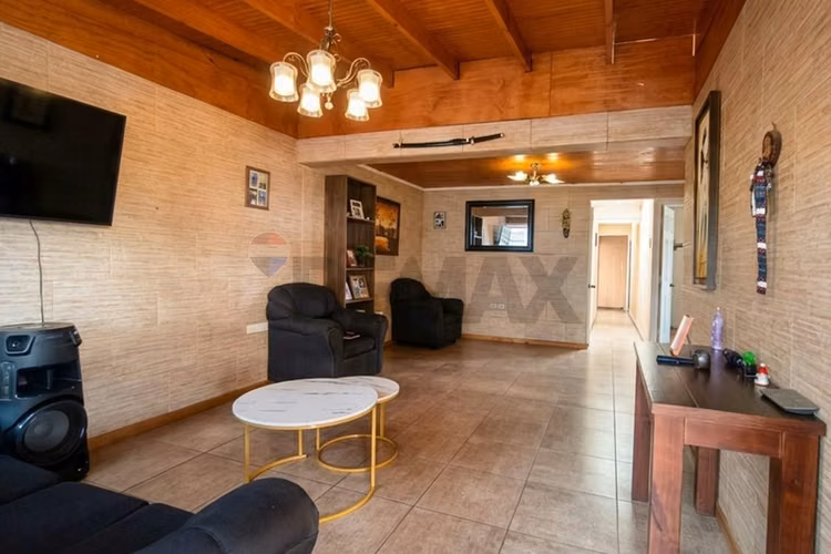Casa en venta - solo ofertas sobre 3000 uf - Imagen 3