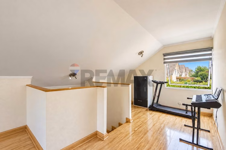 Tu hogar en huechuraba amplitud y jardín - Imagen 19