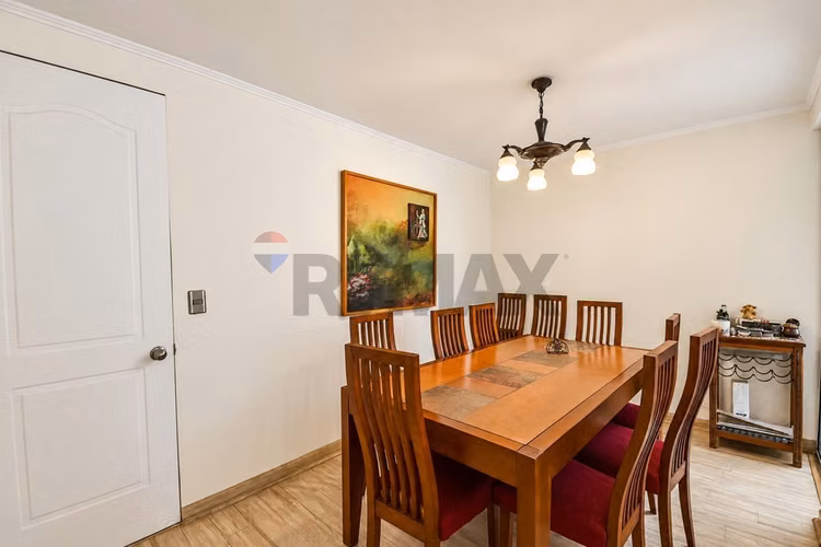 Tu hogar en huechuraba amplitud y jardín - Imagen 7