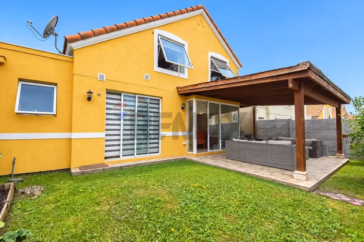 Tu hogar en huechuraba amplitud y jardín - Imagen 23