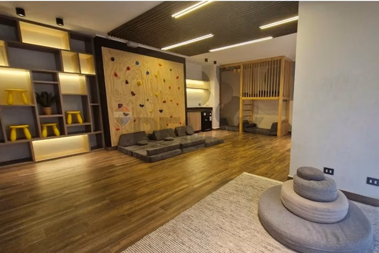 Moderno departamento a pasos de plaza egaña - Imagen 12