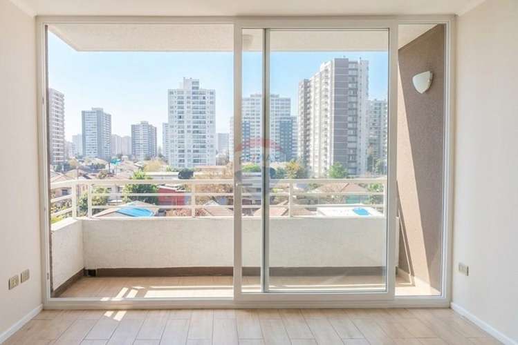 Venta depto 1d1b+e+bod san miguel a 2390 uf - Imagen 4