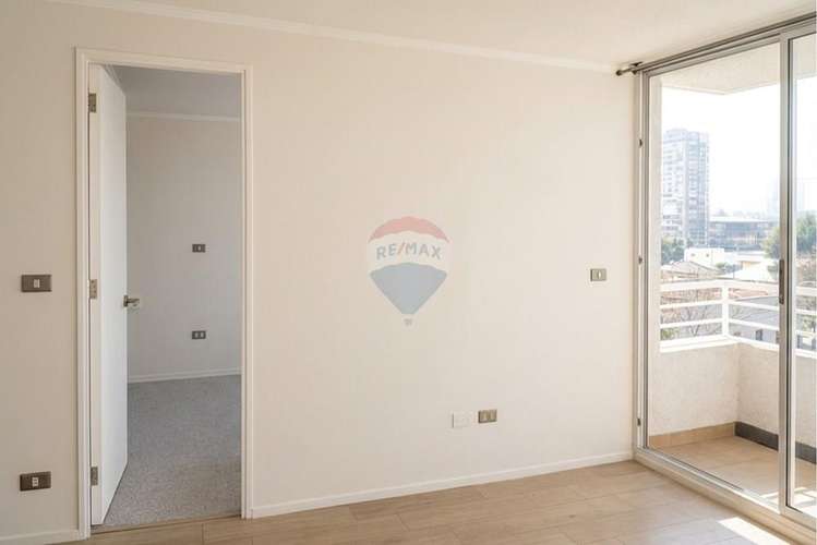 Venta depto 1d1b+e+bod san miguel a 2390 uf - Imagen 3